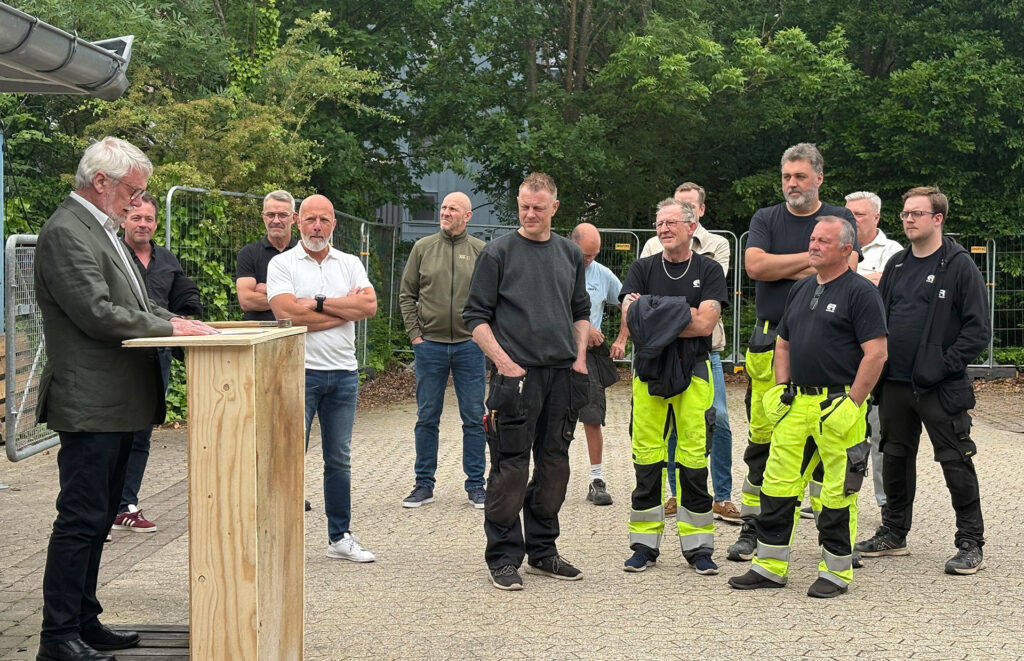 Søren Enemark holding a speech